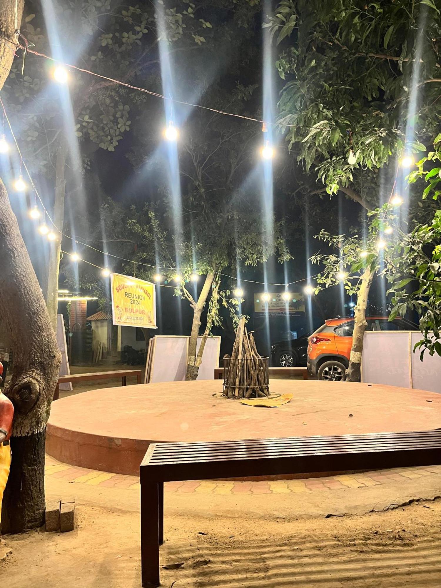 Moon Village Resort ชานตี นิเคทัน ภายนอก รูปภาพ